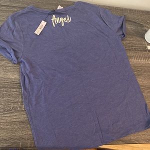 Victoria’s Secret t shirt